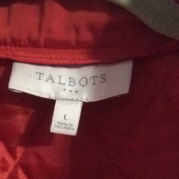 Vest - Picture 2 of 4